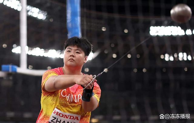 田径赛场上惊现黑马,夺冠夺冠 田径赛场上惊现黑马,夺冠夺冠
