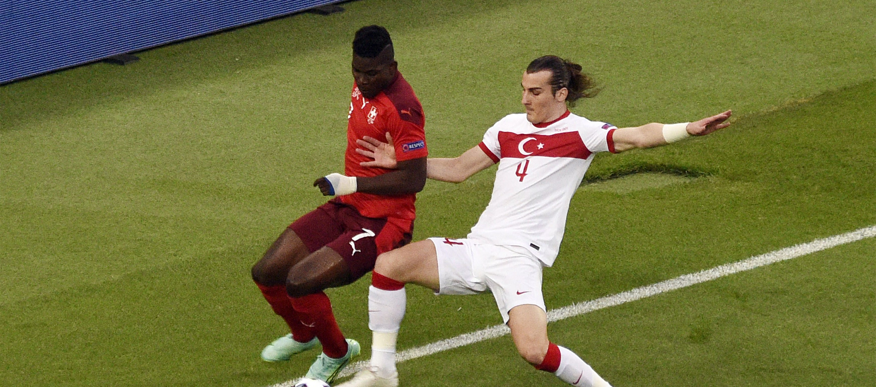 瑞士队成功击败土耳其队取得重要胜利的简单介绍 瑞士队成功击败土耳其队取得重要胜利的简单介绍